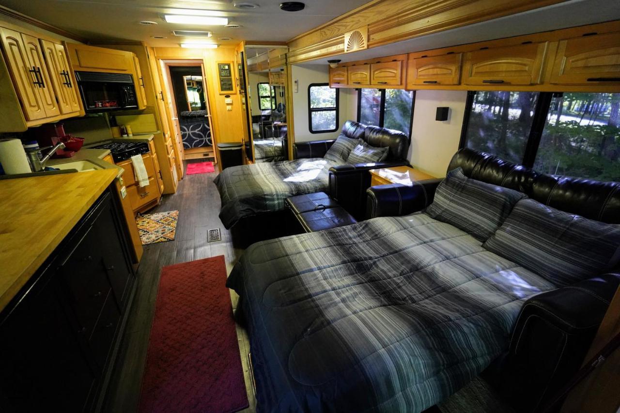 3E *Glamping At Treasure Lake* デュボア エクステリア 写真